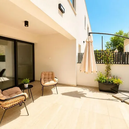 Appartamento Dama Boutique - Platform 357 Ltd *